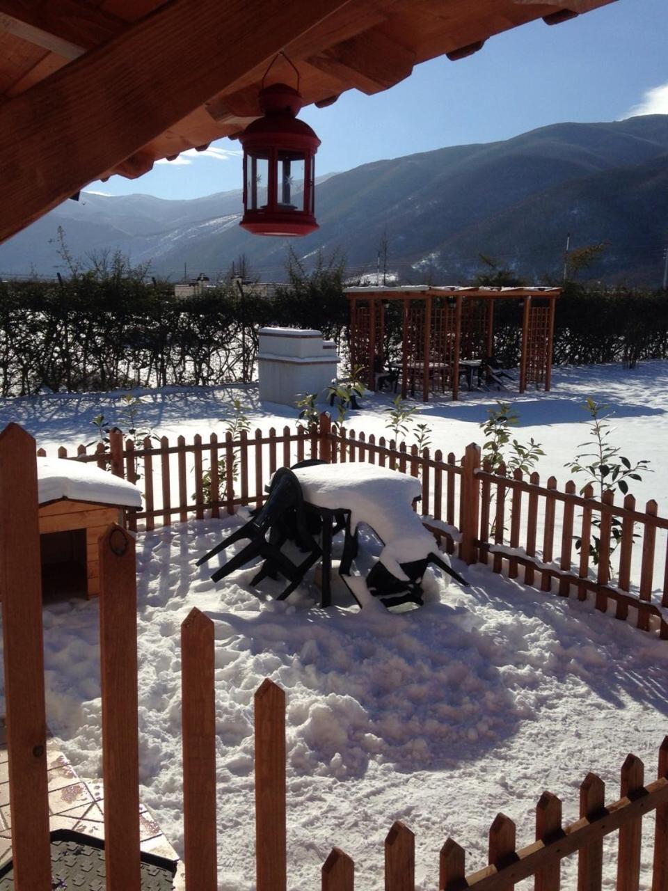 Bed and Breakfast La Collina Di Peppino Trasacco Zimmer foto