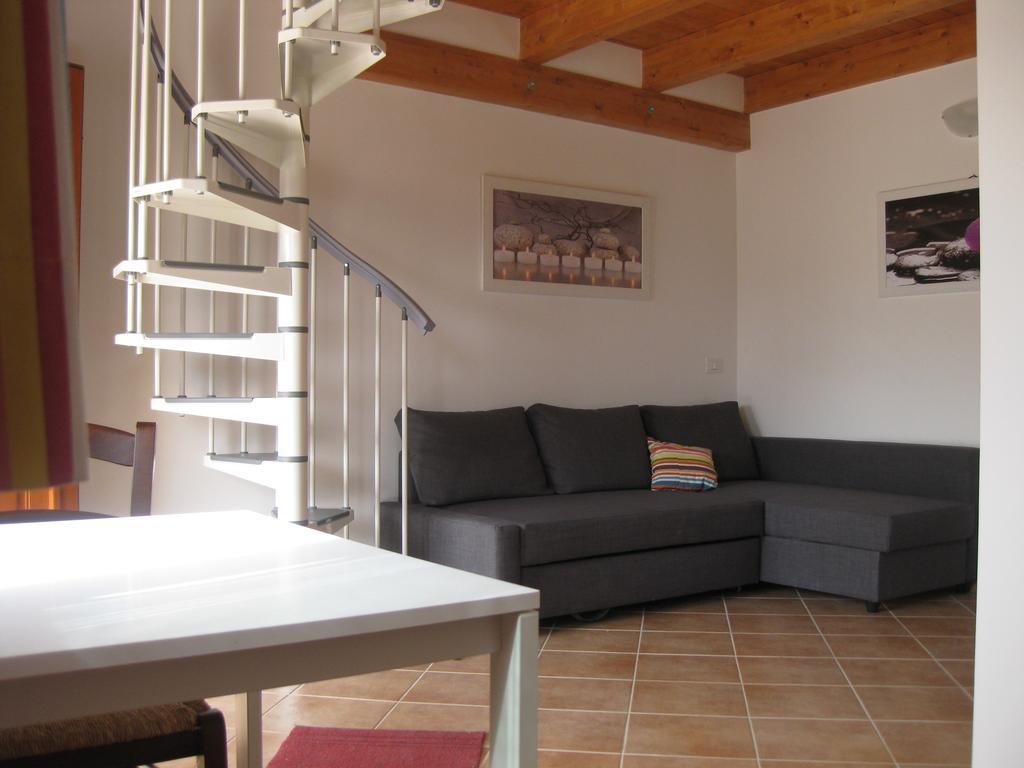 Bed and Breakfast La Collina Di Peppino Trasacco Zimmer foto